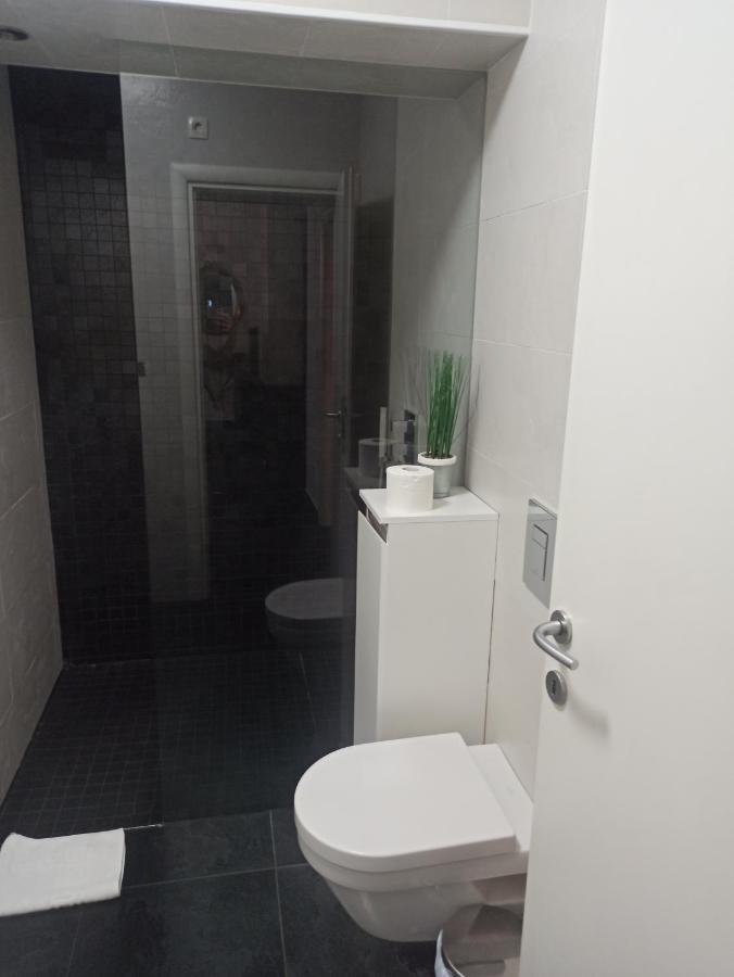 Apartment Bila Šibenik Buitenkant foto