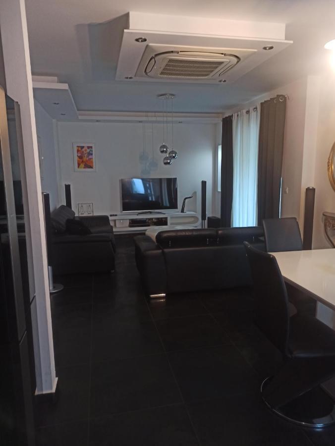 Apartment Bila Šibenik Buitenkant foto